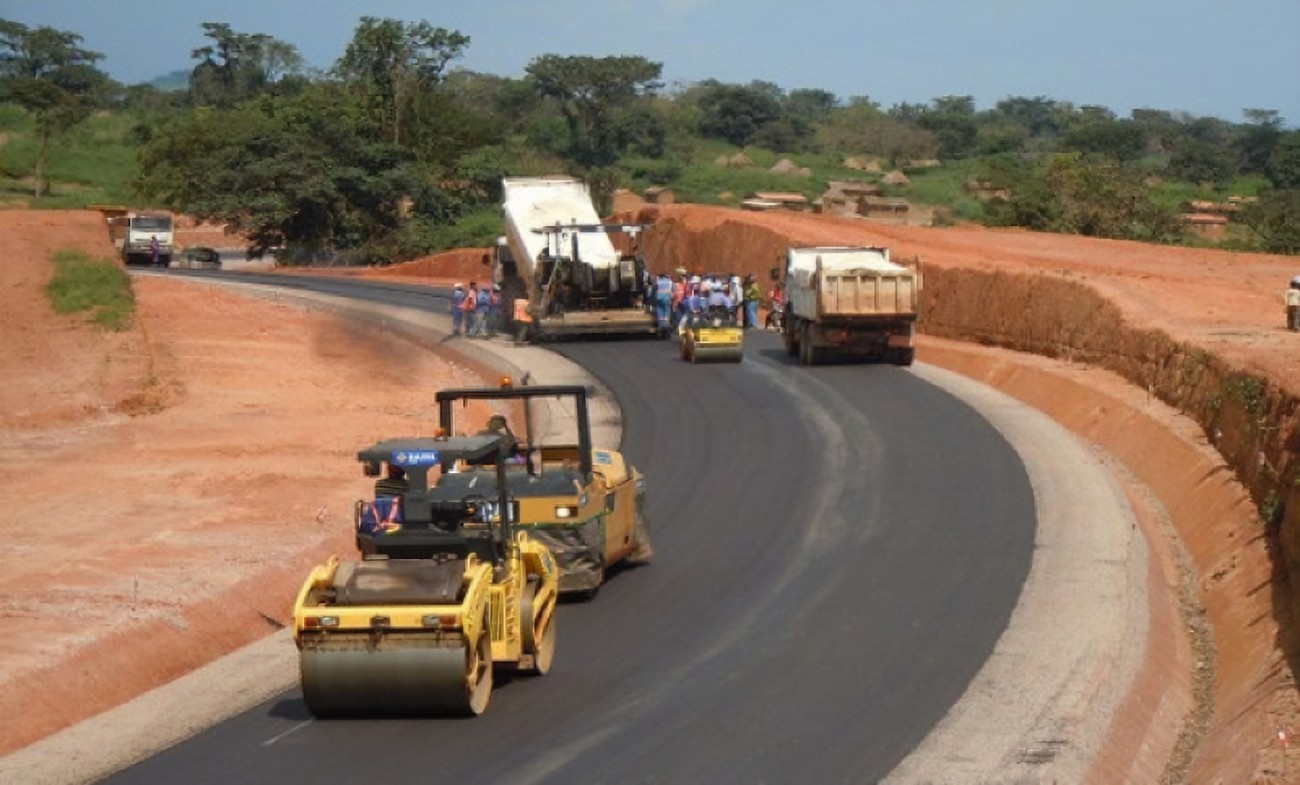 Le Cameroun prévoit dépenser 306 milliards de F dans la construction des routes