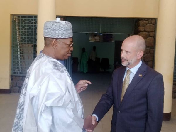 Cameroun : l’Ambassadeur américain en mission d’inspection dans l’Extrême-Nord