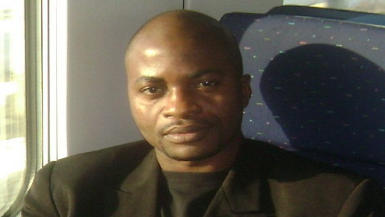 Fridolin Nke licencié de l’Université de Yaoundé I