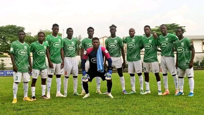 Léopard FC de Douala Allez les lions