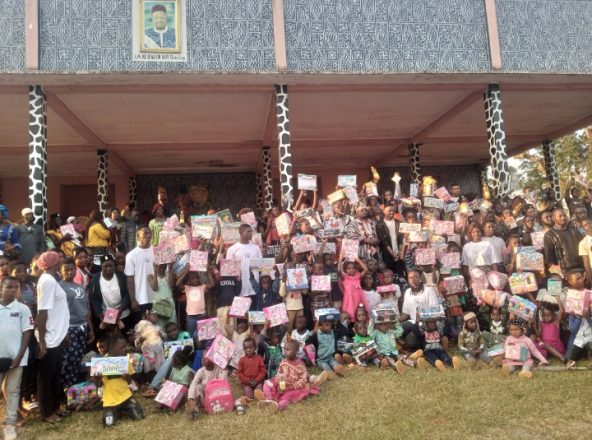 Cameroun : le royaume Balengou célèbre sa première édition de l’arbre ...
