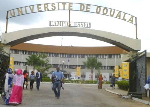 Un chef de département suspendu à l'université de Douala