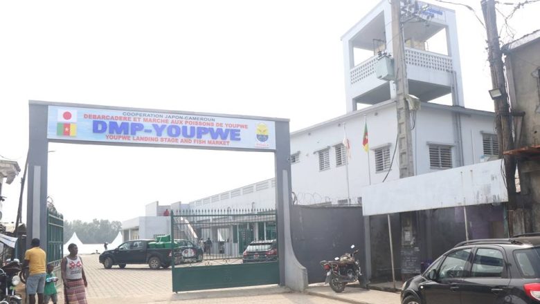 Inauguration du nouveau débarcadère de Youpwe à Douala