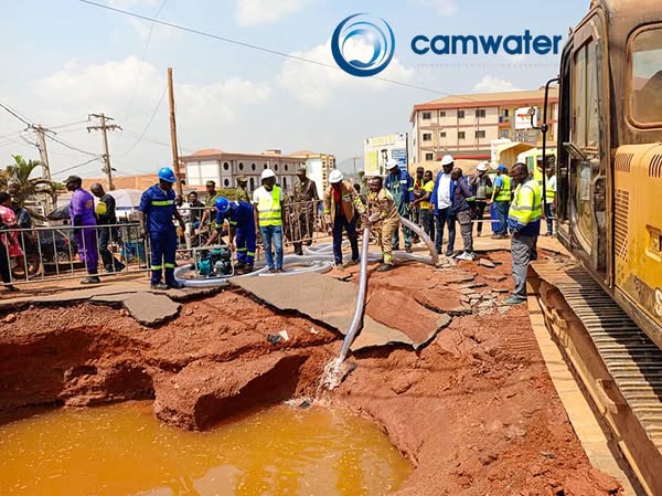 Une conduite d’eau cède à Ngousso et cause d’importants dégâts matériels