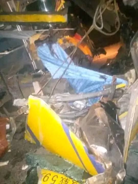 Deux compagnies de transports suspendues
