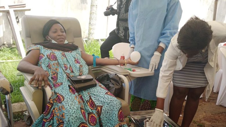 Le Cameroun a besoin de 400 000 poches de sang par an
