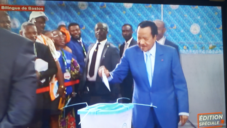 Le candidat Paul Biya a voté à l’École publique de Bastos ce 12 octobre 2025.