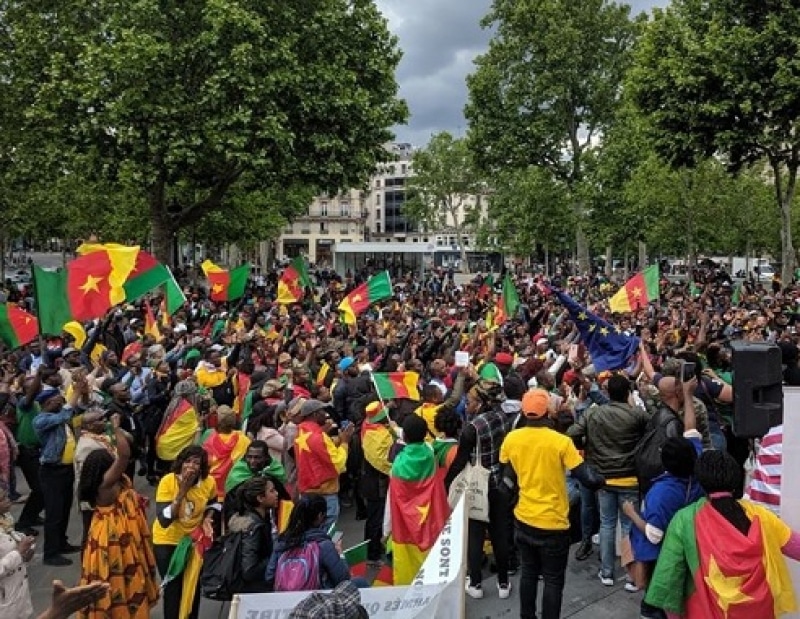 Issa Tchiroma Bakary félicité par la diaspora camerounaise