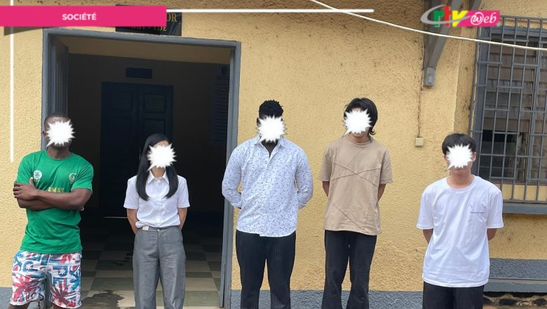 DR