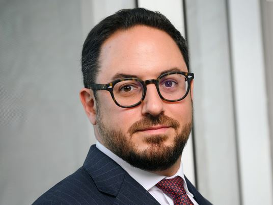 Crise au Groupe Castel : le conseil d’administration soutient Grégory Clerc malgré sa révocation